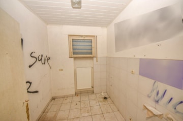 DIETZ: Sanierungsbedürftiges Hotel in idyllischer Waldrandlage von Weiterstadt mit 33 Zimmern! - 5a3916e1-0f4a-44da-8014-464df29f19fd (678986)