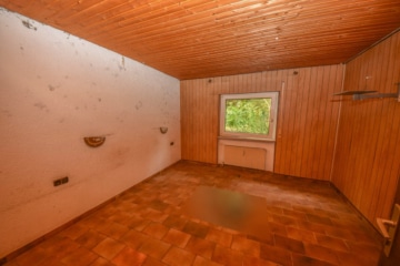 DIETZ: Sanierungsbedürftiges Hotel in idyllischer Waldrandlage von Weiterstadt mit 33 Zimmern! - Gästezimmer EG (678964)