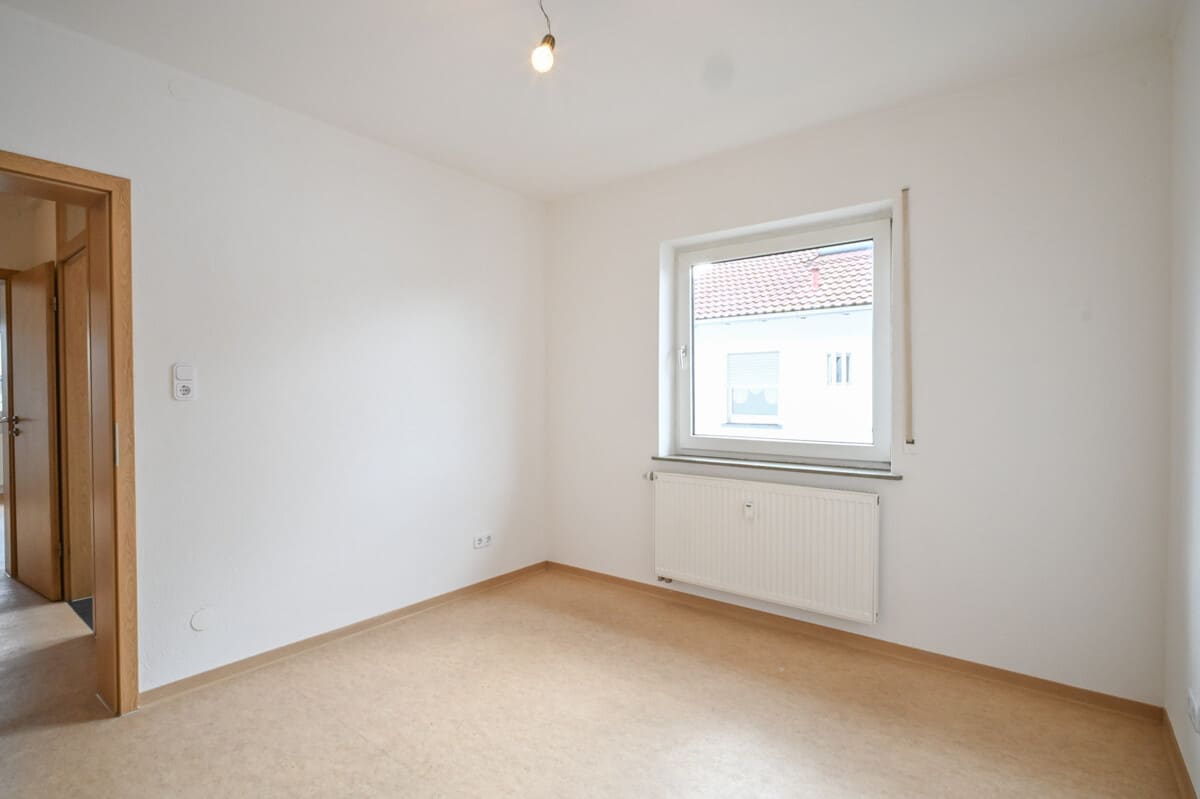 Schlafzimmer 2 von 3