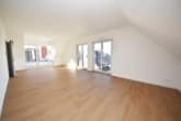 HAUS PAULA! Neubauwohnung mit 27m² Dachterrasse ! Wärmepumpe - Aufzug - Tiefgarage - Wohn- und Essbereich