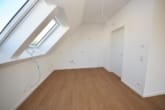 HAUS PAULA! Neubauwohnung mit 27m² Dachterrasse ! Wärmepumpe - Aufzug - Tiefgarage - Küche