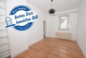 Dietz: Gemütliche 2-3 Zimmer Wohnung mit Holzofen im Wohnzimmer, 64850 Schaafheim, Etagenwohnung