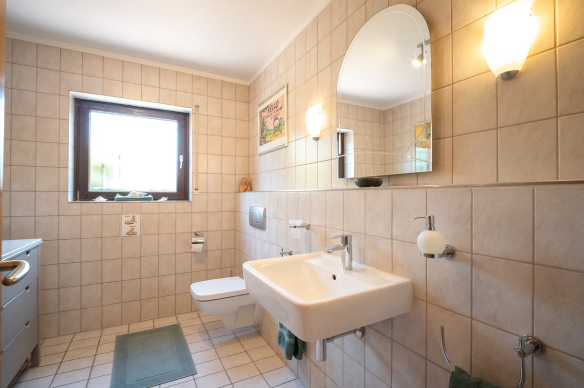 Tageslicht Badezimmer UG