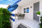 überdachte Terrasse - DIETZ: Frei werdende 4-5-Zimmer Maisonettewohnung mit Terrasse, Garage und Grünfläche in Niedernberg