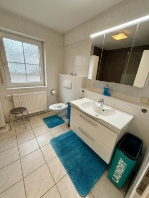 DIETZ: Voll-möblierte 2-Zimmer-Terrassenwohnung mit barrierefreier Dusche in ruhiger Lage – Münster! - Waschtisch (658110)