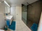 Badezimmer - DIETZ: Voll-möblierte 2-Zimmer-Terrassenwohnung mit barrierefreier Dusche in ruhiger Lage – Münster!