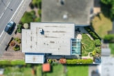 Top gepflegter Flachdachbungalow mit Wintergarten, Garage, Terrasse in beliebter Ober-Rodener Wohnlage! - Draufsicht