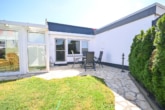 Top gepflegter Flachdachbungalow mit Wintergarten, Garage, Terrasse in beliebter Ober-Rodener Wohnlage! - Terrasse