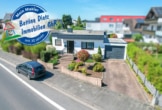Top gepflegter Flachdachbungalow mit Wintergarten, Garage, Terrasse in beliebter Ober-Rodener Wohnlage! - Außenansicht