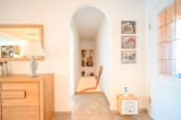 Top gepflegter Flachdachbungalow mit Wintergarten, Garage, Terrasse in beliebter Ober-Rodener Wohnlage! - Flur EG