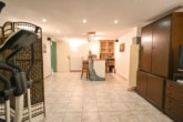 Top gepflegter Flachdachbungalow mit Wintergarten, Garage, Terrasse in beliebter Ober-Rodener Wohnlage! - Hobbyraum KG