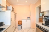 Top gepflegter Flachdachbungalow mit Wintergarten, Garage, Terrasse in beliebter Ober-Rodener Wohnlage! - Küche EG