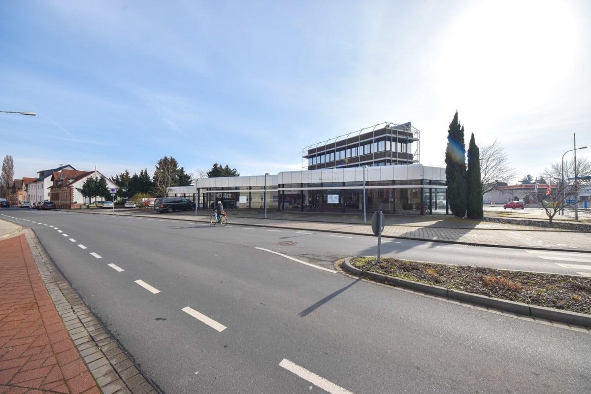 Straßenansicht