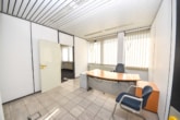 Büro_2 - DIETZ: Repräsentative Ausstellungsfläche und Büroräume!