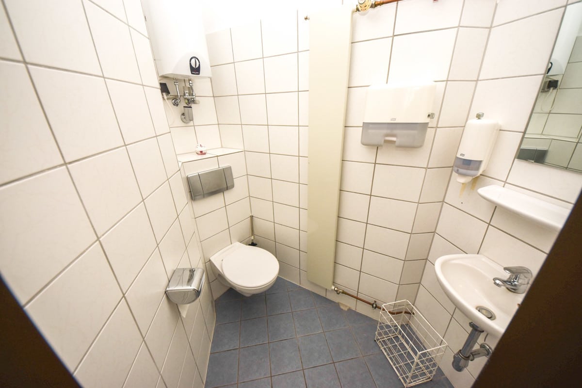 WC