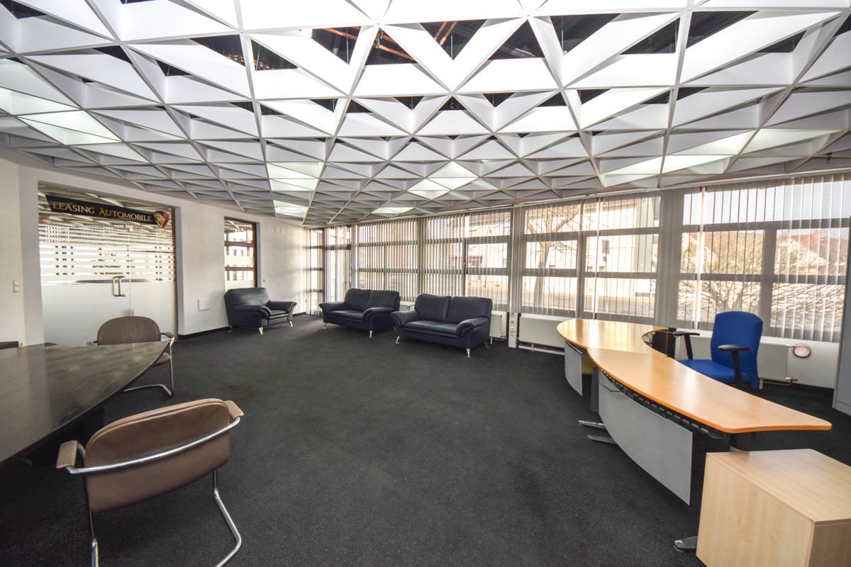 Büro 6