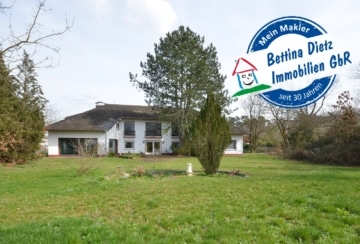 DIETZ: Ehemalige Unternehmervilla in einer Babenhäuser Waldrandlage!, 64832 Babenhausen, Villa