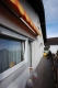 Moderne 4 Zi. Wohnung mit Balkon u.Gartennutzung.  So **GROß** wie ein Haus. (anschauen lohnt) - Sonnenbalkon mit Markise