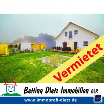**VERMIETET**DIETZ: Teilmöblierte Dachgeschosswohnung mit Einbauküche Gartennutzung Fußbodenheizung Neubaugebiet Hergershausen!, 64832 Babenhausen, Dachgeschosswohnung