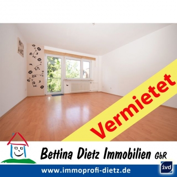 **VERMIETET**DIETZ: Modernisierte 3 Zimmerwohnung mit Balkon – Außenstellplatz – Tageslichtbad mit Badewanne –, 64807 Dieburg, Etagenwohnung