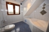 DIETZ: Blick auf Wallersee! Traumhaft schöne 2 Zimmer Maisonette-Wohnung in idylischer Lage! - Tageslichtbad mit Dusche+Wanne