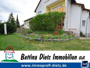 **VERMIETET**DIETZ: Tolle 4 Zimmer Erdgeschosswohnung mit Terrasse und Garten in schöner Wohnlage von Nieder-Roden!, 63110 Rodgau, Terrassenwohnung