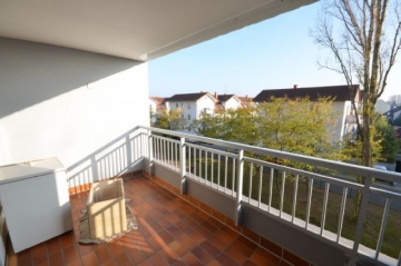 **VERMIETET**DIETZ: NEU-reonvierte 3 Zimmerwohnung mit neuer Einbauküche – neuen Fenstern in gepflegter Wohnanlage, 63110 Rodgau, Maisonettewohnung