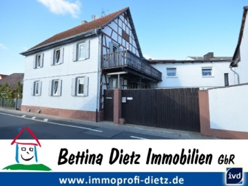 **VERMIETET**DIETZ: Gemütliches Fachwerkhaus mit optional 100 qm Lagerfläche im Nebengebäude, 64832 Babenhausen, Einfamilienhaus