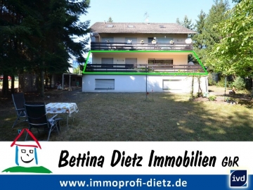 **VERMIETET**DIETZ: Neu renovierte 4 Zimmer Erdgeschosswohnung mit MEGA Terrasse 4 Familienhaus großes Grundstück, 64807 Dieburg, Etagenwohnung