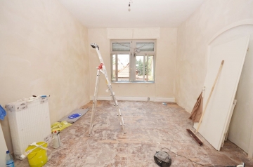 **VERMIETET**DIETZ: ERSTBEZUG nach SANIERUNG! 4 Zimmer mit Dachterrasse in Umstadts Kernstadt!, 64823 Groß-Umstadt, Terrassenwohnung