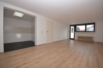 **VERMIETET**DIETZ: 3-Zimmer-Wohnung inmitten der Babenhäuser Altstadt! Nur 1 min bis zur Fußgängerzone!, 64832 Babenhausen, Etagenwohnung