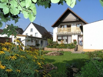 *Verkauft* Charmantes 1-2 Familienhaus in ruhiger sonniger
Lage!!   160 m² Wohnfl. – mit traumhafte, 64839 Münster, Einfamilienhaus