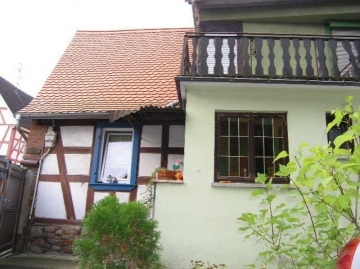 **Verkauft** Gemütliches Fachwerkhaus mit Anbau,
ab**1986** renoviert. Ideal für die kleine Familie, 64850 Schaafheim, Einfamilienhaus