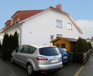 **VERKAUFT**  Hochwertige Doppelhaushälfte mit Einliegerwohnung, direkt in Schaafheim, 64850 Schaafheim, Doppelhaushälfte