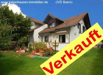 **VERKAUFT**  EXKLUSIVES Einfamilienhaus  mit Einliegerwohnung ! – mit TRAUMHAFTEN 405 m² Sahne Grundstück, 64832 Babenhausen, Einfamilienhaus