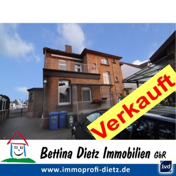 **VERKAUFT**DIETZ: Modernisiertes historisches 2-3 Familienhaus in  zentraler Lage v. Babenhausen! (auch teilgewerblich nutzbar), 64832 Babenhausen, Zweifamilienhaus