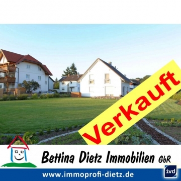 **VERKAUFT**DIETZ:  Hochwertiges Niedrigenergiehaus Bj. 2006 in traumhafter Feldrandlage !, 64850 Schlierbach, Einfamilienhaus