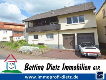 **VERKAUFT**DIETZ: Großes Einfamilienhaus mit Scheune inklusive Freizeitgrundstück mit Scheune – Hochwertige Pellets-Zentralheizung, 63633 Birstein, Einfamilienhaus