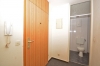 **VERKAUFT**DIETZ: Ideal für Einsteiger - 1 Zi-Wohnung mit modernisiertem Duschbadezimmer - Stellplatz - uvm - Diele