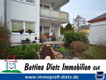 **VERKAUF**DIETZ: Herrliche Terrassenwohnung mit Gartengrundstück und Garage – Anschauen lohnt sich!, 64823 Babenhausen, Terrassenwohnung