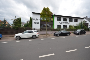 **VERKAUFT**DIETZ: Wohnhaus + 555qm Gewerbefläche in Schaafheim zu verkaufen!, 64850 Schaafheim, Einfamilienhaus