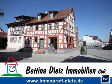 **VERKAUFT**DIETZ: Gastronomie-Immobilie in TOP-Geschäftslage von Babenhausen zu verkaufen!, 64832 Babenhausen, Gastronomie und Wohnung